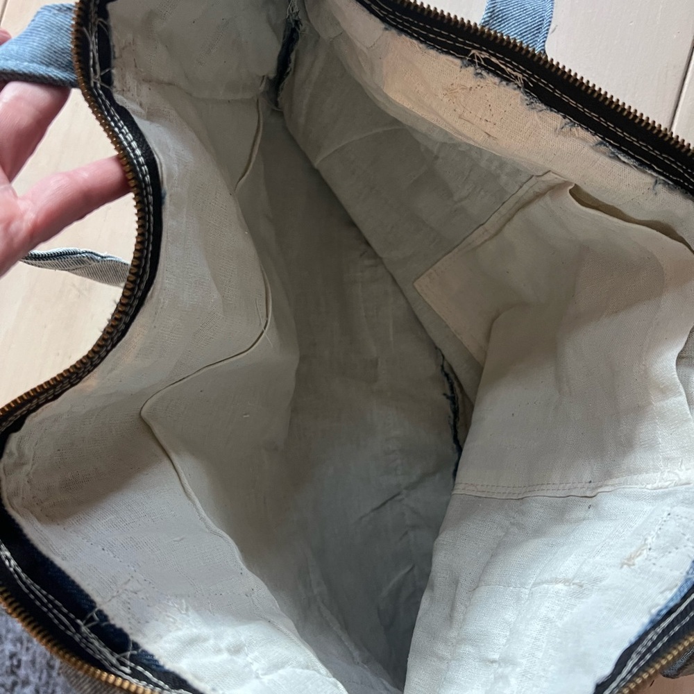 Lou Zeldis Denim Tote with Zipper - Picture 4 of 4